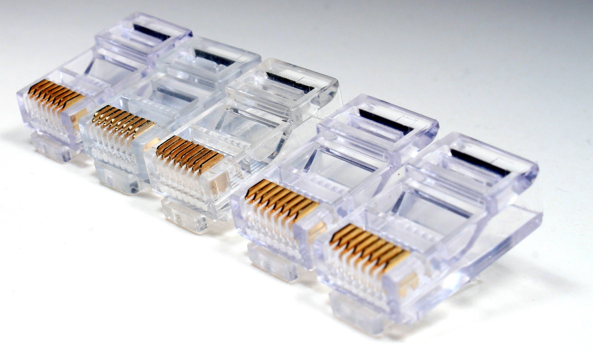 RJ45 vs RJ11: What is the difference between RJ45 and RJ11?